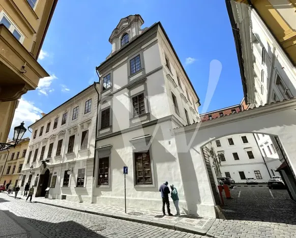 Pronájem kanceláře, Praha - Staré Město, Husova, 167 m2