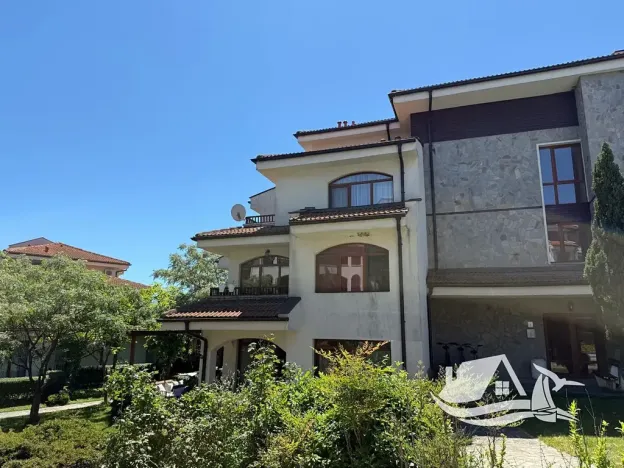 Prodej bytu 2+kk, Acheloj, Bulharsko, 66 m2