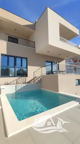 Prodej rodinného domu, Vodice, Chorvatsko, 180 m2