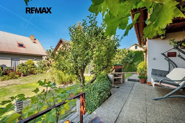 Prodej rodinného domu, Puklice, 200 m2