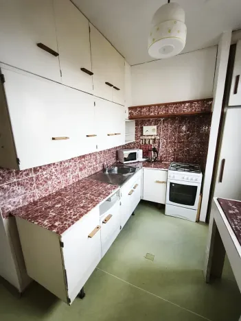Pronájem bytu 3+1, Praha - Záběhlice, Jasmínová, 73 m2