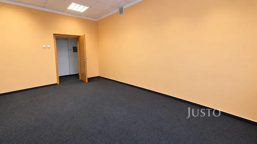 Pronájem kanceláře, Písek, Tyršova, 51 m2