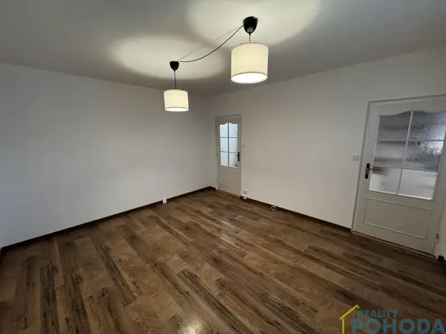 Pronájem bytu 2+1, Litomyšl, Komenského nám., 60 m2