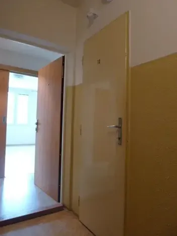 Pronájem bytu 2+1, Praha - Kobylisy, Šimůnkova, 49 m2