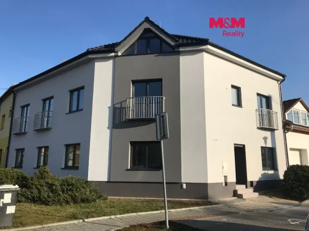 Pronájem bytu 1+kk, Brno - Starý Lískovec, U hřiště, 38 m2