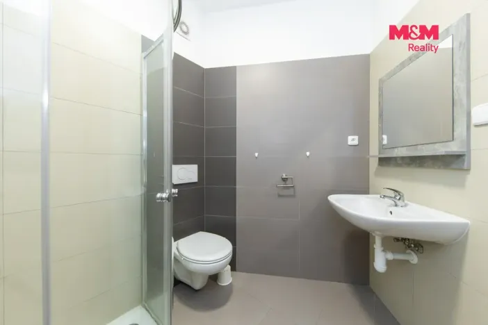 Pronájem bytu 1+kk, Brno - Starý Lískovec, U hřiště, 38 m2