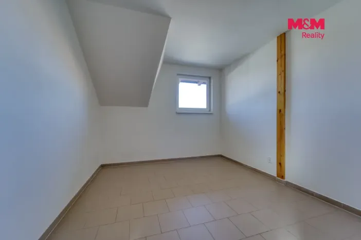 Pronájem bytu 3+kk, Chrást, tř. Čs. odboje, 72 m2