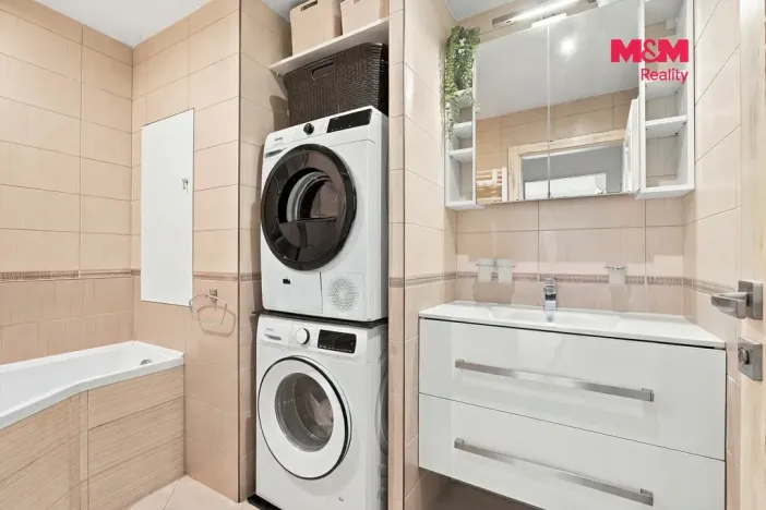 Prodej bytu 3+kk, Litoměřice - Pokratice, U Kapličky, 73 m2