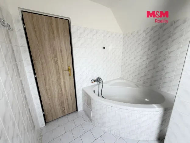 Pronájem rodinného domu, Mladá Boleslav - Mladá Boleslav III, Novákova, 120 m2