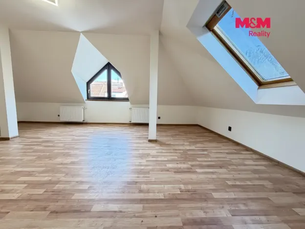 Pronájem rodinného domu, Mladá Boleslav - Mladá Boleslav III, Novákova, 120 m2