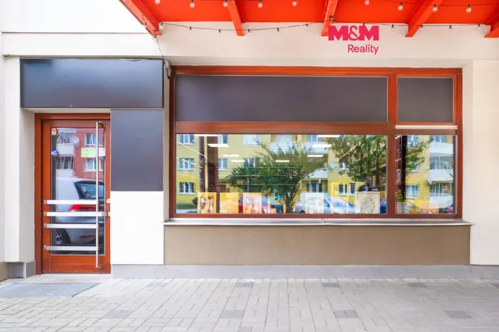 Pronájem obchodního prostoru, Most, Obránců míru, 150 m2