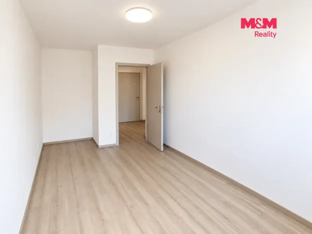 Pronájem bytu 2+kk, Praha - Kbely, 49 m2