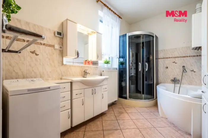 Prodej rodinného domu, Nymburk, Zbožská, 231 m2