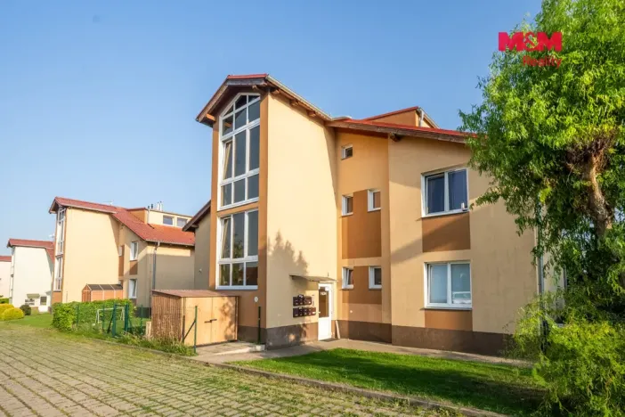 Pronájem bytu 2+kk, Hostivice, Unhošťská, 45 m2