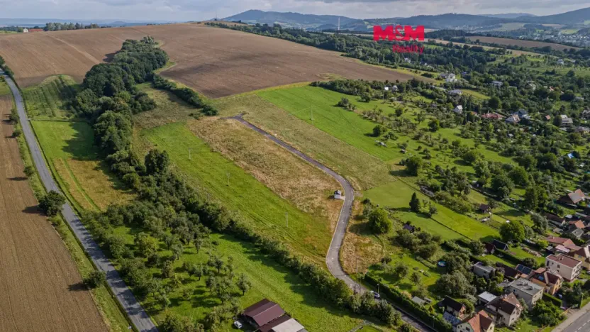 Prodej pozemku pro bydlení, Valašské Meziříčí - Poličná, 1082 m2
