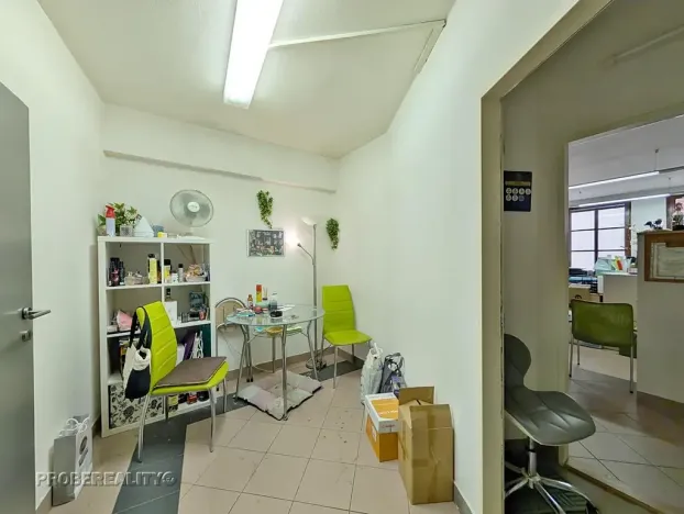 Pronájem obchodního prostoru, Beroun, V Pražské bráně, 42 m2