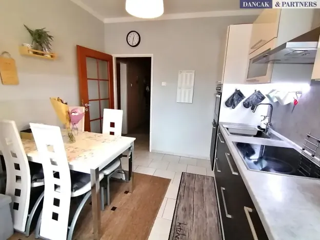 Prodej bytu 2+1, Kopřivnice, Obránců míru, 54 m2