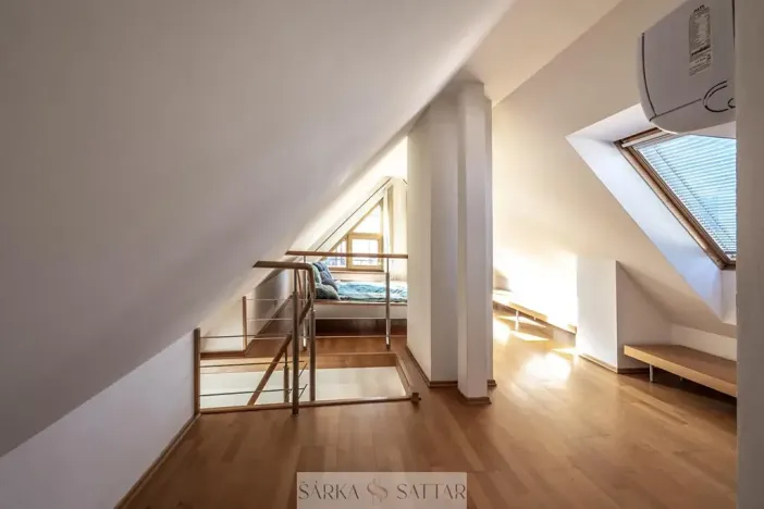 Pronájem bytu 3+kk, Praha - Smíchov, U Malvazinky, 83 m2