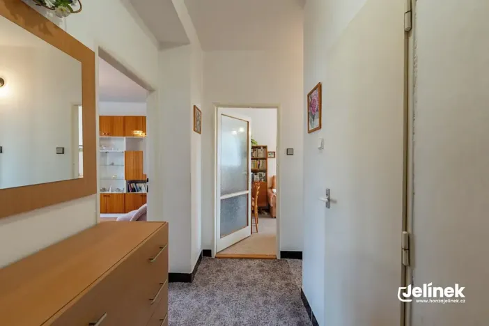 Prodej bytu 3+1, Polička, Svépomoc, 61 m2