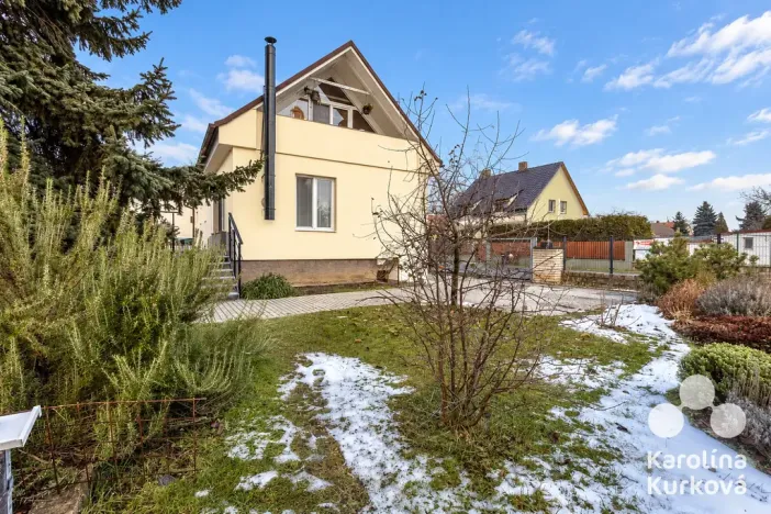 Pronájem rodinného domu, Káraný, K Přívozu, 165 m2