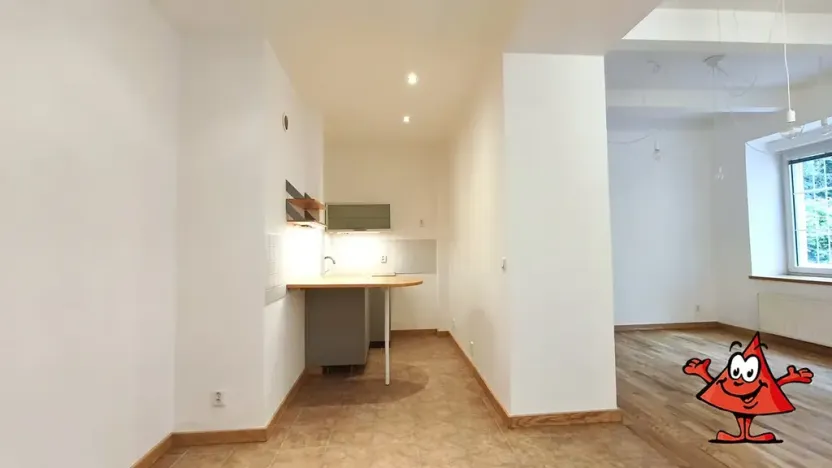Pronájem kanceláře, Praha - Vysočany, Mlékárenská, 48 m2