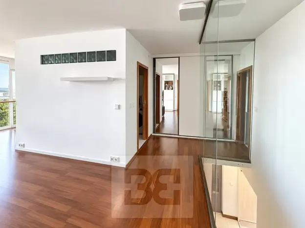 Pronájem bytu 4+kk, Praha - Krč, V Štíhlách, 88 m2