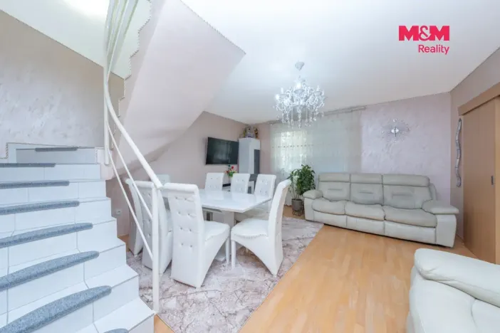 Prodej bytu 4+kk, Poděbrady - Poděbrady III, Táboritská, 113 m2