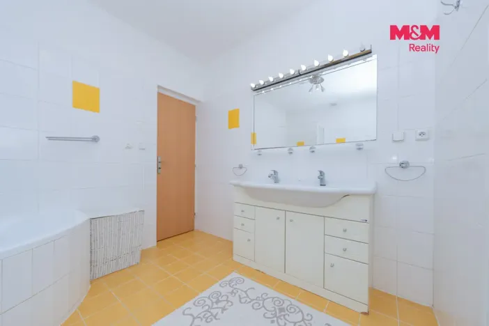 Prodej bytu 4+kk, Poděbrady - Poděbrady III, Táboritská, 113 m2