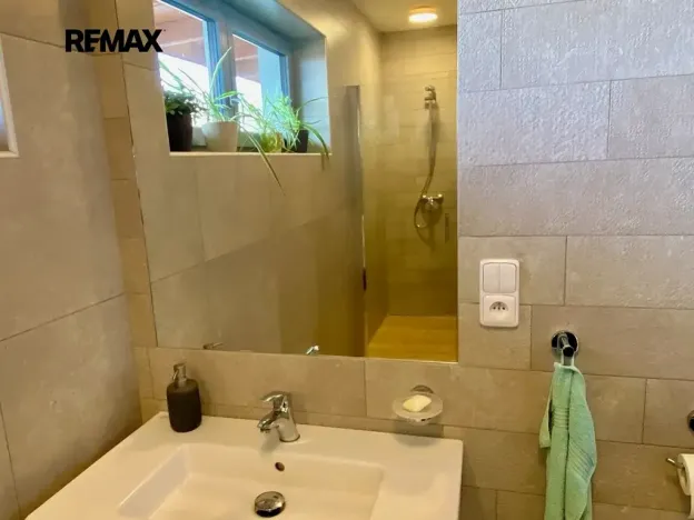Pronájem rodinného domu, Mukařov, Na Kopci, 103 m2