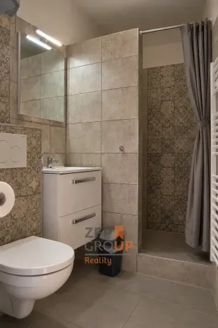 Prodej ubytování, Bavory, 289 m2