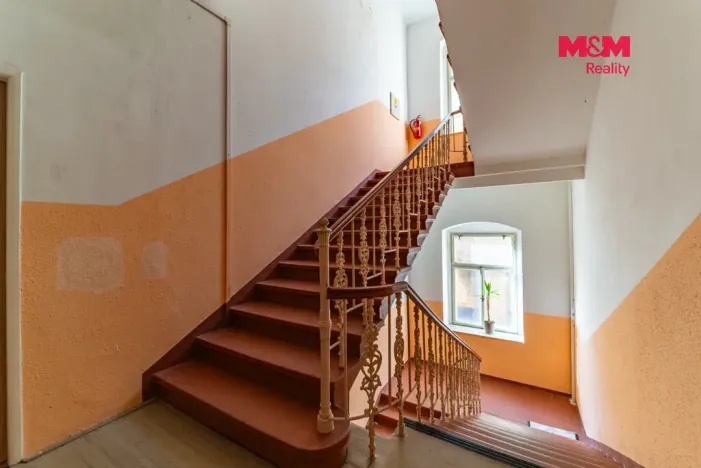 Prodej bytu 2+kk, Mariánské Lázně, Hlavní třída, 37 m2
