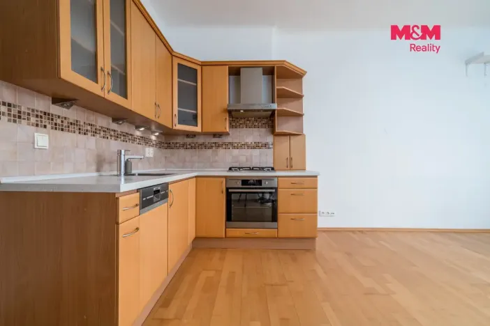 Prodej bytu 2+kk, Praha - Holešovice, Jateční, 61 m2